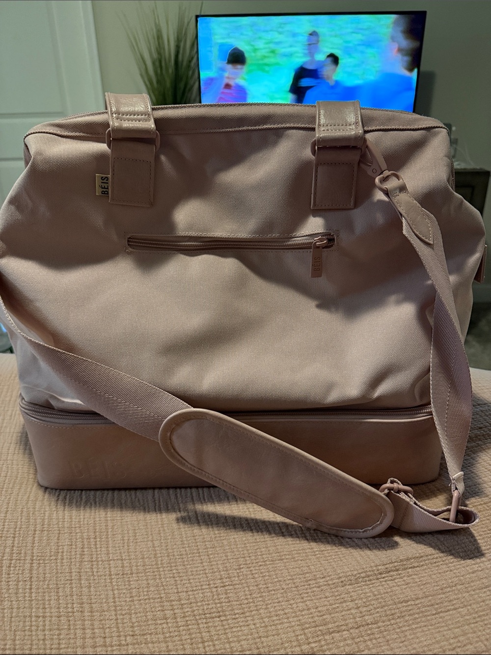 BEIS Mini Weekender in Atlas Pink with Strap